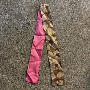 New with tag dual sided coach neck scarf